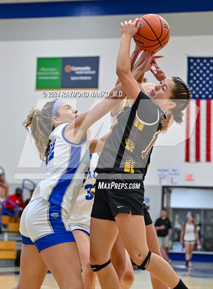 Thumbnail 1 in Hamilton Southeastern vs Chesterton (IBCA / IHSAA Showcase) photogallery.