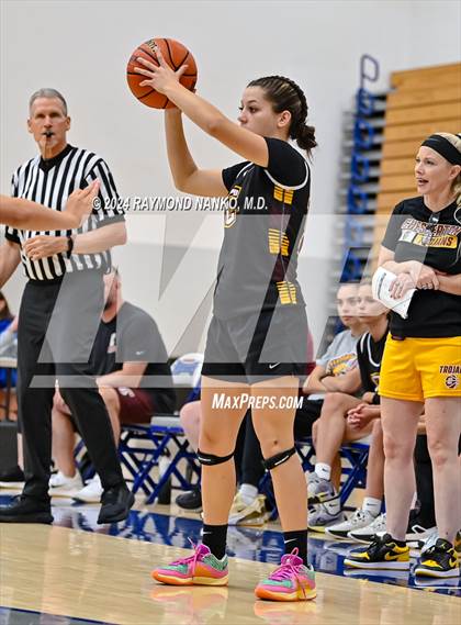 Thumbnail 3 in Hamilton Southeastern vs Chesterton (IBCA / IHSAA Showcase) photogallery.