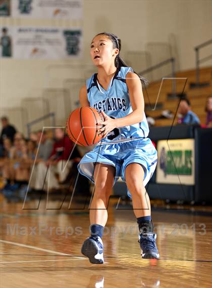 Thumbnail 2 in Ralston Valley vs. Arapahoe (Rock Canyon/ThunderRidge Tournament) photogallery.