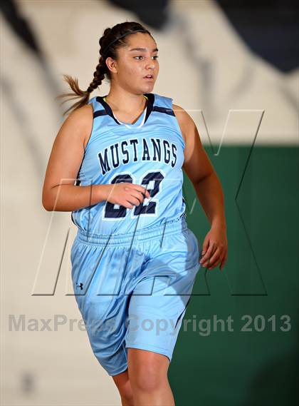 Thumbnail 3 in Ralston Valley vs. Arapahoe (Rock Canyon/ThunderRidge Tournament) photogallery.