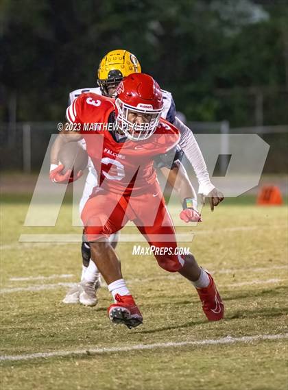 Thumbnail 1 in Cape Fear @ Seventy-First photogallery.