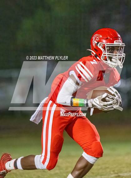 Thumbnail 3 in Cape Fear @ Seventy-First photogallery.