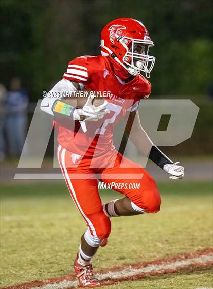 Thumbnail 2 in Cape Fear @ Seventy-First photogallery.