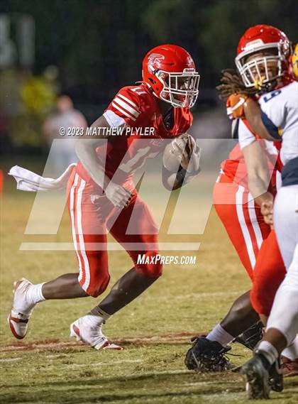 Thumbnail 2 in Cape Fear @ Seventy-First photogallery.