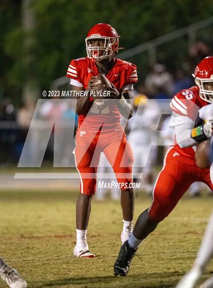 Thumbnail 3 in Cape Fear @ Seventy-First photogallery.