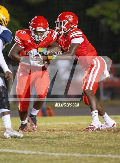 Thumbnail 1 in Cape Fear @ Seventy-First photogallery.