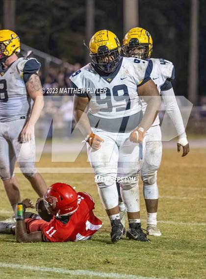 Thumbnail 1 in Cape Fear @ Seventy-First photogallery.