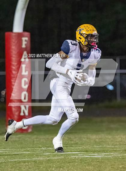 Thumbnail 2 in Cape Fear @ Seventy-First photogallery.