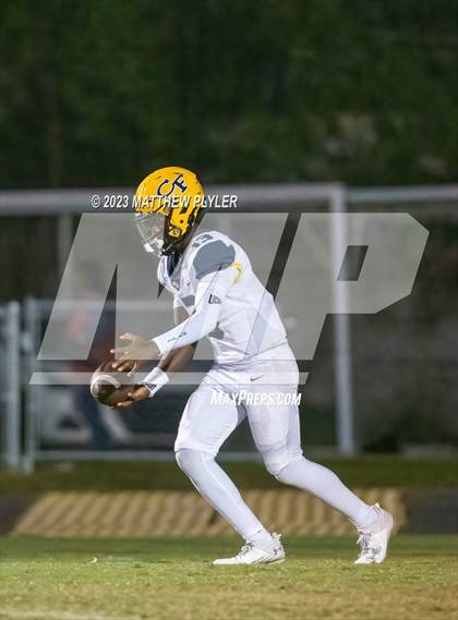 Thumbnail 2 in Cape Fear @ Seventy-First photogallery.