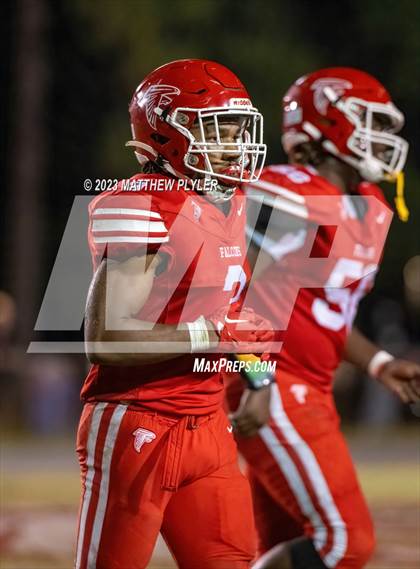 Thumbnail 1 in Cape Fear @ Seventy-First photogallery.
