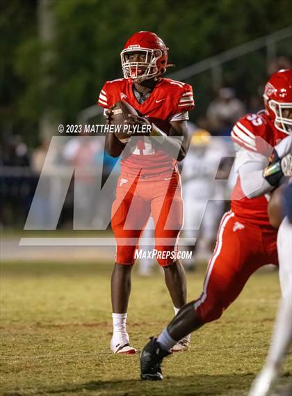 Thumbnail 1 in Cape Fear @ Seventy-First photogallery.