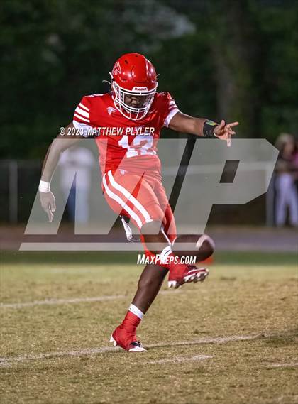 Thumbnail 2 in Cape Fear @ Seventy-First photogallery.