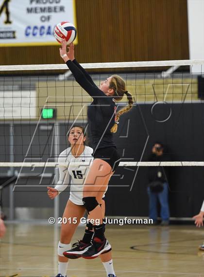 Thumbnail 2 in Redwood vs. Marin Catholic (MCAL Championship) photogallery.