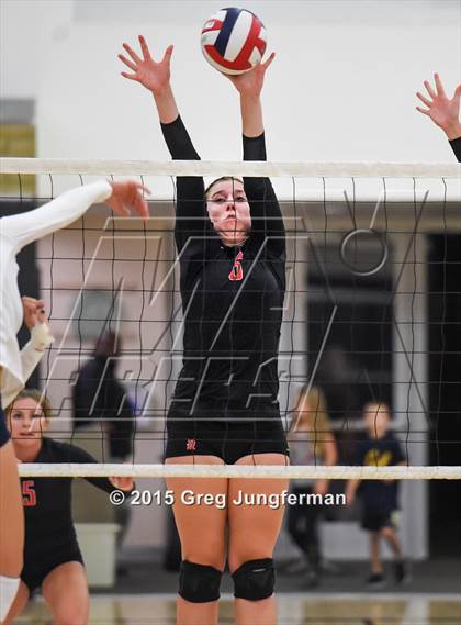 Thumbnail 2 in Redwood vs. Marin Catholic (MCAL Championship) photogallery.
