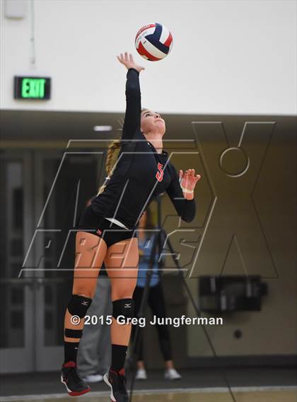 Thumbnail 3 in Redwood vs. Marin Catholic (MCAL Championship) photogallery.