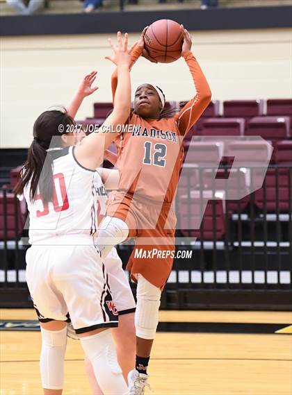 Thumbnail 3 in Madison vs. Churchill photogallery.