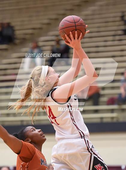 Thumbnail 1 in Madison vs. Churchill photogallery.