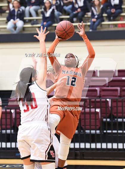 Thumbnail 1 in Madison vs. Churchill photogallery.
