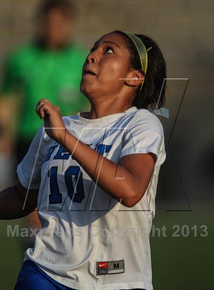 Thumbnail 2 in Allen vs. Plano West (UIL 5A Regional Quarterfinal)  photogallery.