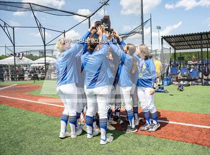 Thumbnail 2 in Scio Central/Friendship vs. Deposit-Hancock (NYSPHSAA D Final) photogallery.