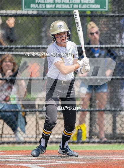 Thumbnail 2 in Scio Central/Friendship vs. Deposit-Hancock (NYSPHSAA D Final) photogallery.
