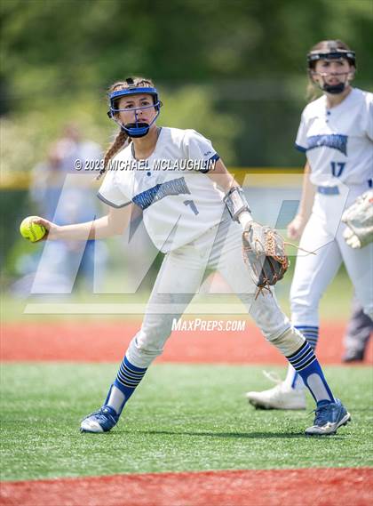 Thumbnail 2 in Scio Central/Friendship vs. Deposit-Hancock (NYSPHSAA D Final) photogallery.