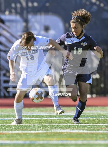 Thumbnail 3 in John Glenn @ Bayport-Blue Point photogallery.