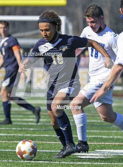 Thumbnail 2 in John Glenn @ Bayport-Blue Point photogallery.