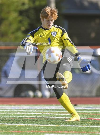 Thumbnail 3 in John Glenn @ Bayport-Blue Point photogallery.