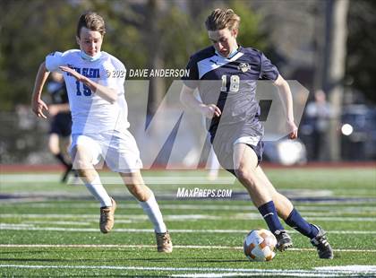 Thumbnail 3 in John Glenn @ Bayport-Blue Point photogallery.
