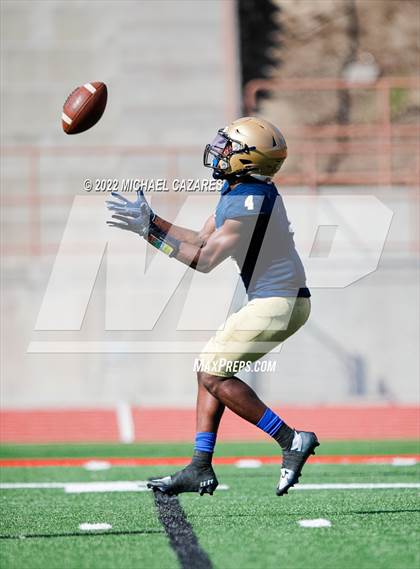 Thumbnail 1 in Mater Dei Catholic @ Red Mountain (Honor Bowl) photogallery.