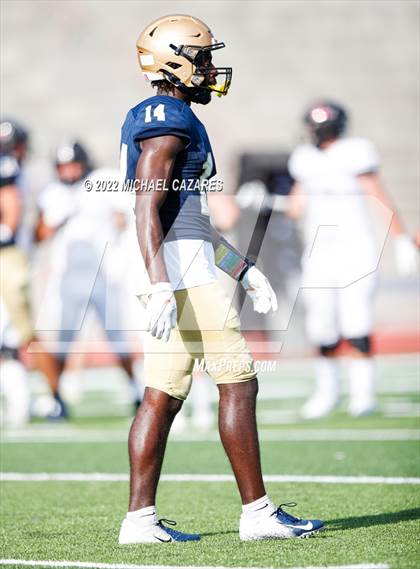 Thumbnail 1 in Mater Dei Catholic @ Red Mountain (Honor Bowl) photogallery.