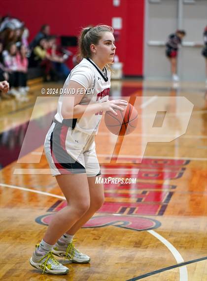 Thumbnail 3 in New Berlin Eisenhower @ Pewaukee photogallery.