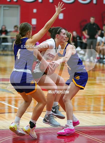 Thumbnail 2 in New Berlin Eisenhower @ Pewaukee photogallery.