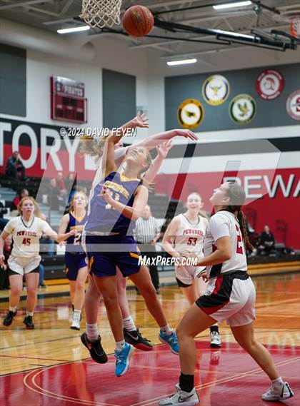 Thumbnail 3 in New Berlin Eisenhower @ Pewaukee photogallery.