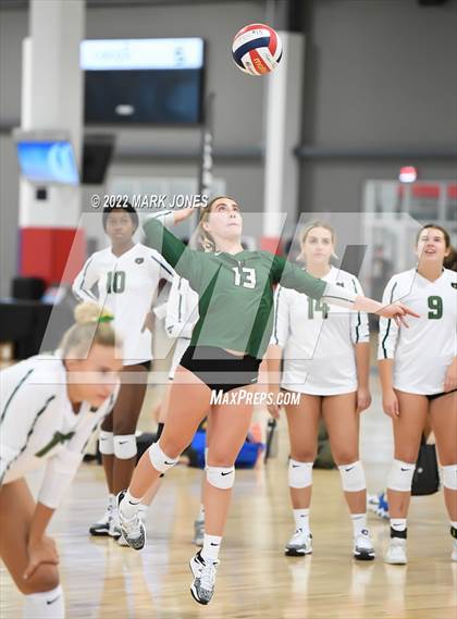 Thumbnail 2 in Seton Catholic vs. Basha (Nike TOC Southwest) photogallery.