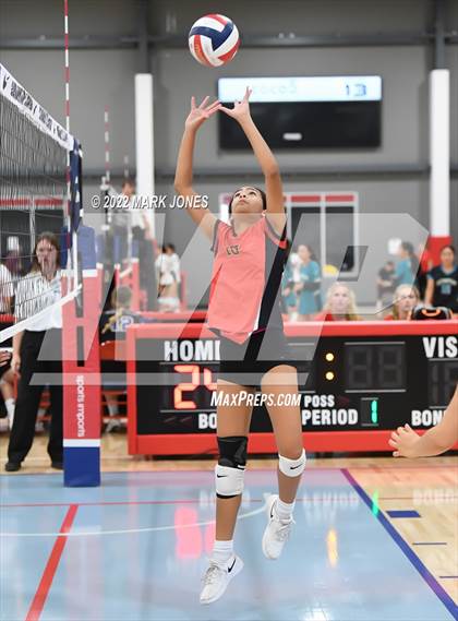 Thumbnail 3 in Seton Catholic vs. Basha (Nike TOC Southwest) photogallery.