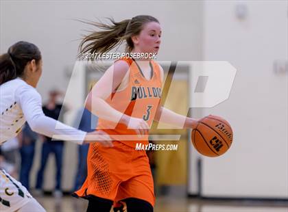 Thumbnail 3 in Orange Grove vs. Crystal City (UIL 4A Regional Quarterfinal Playoffs) photogallery.