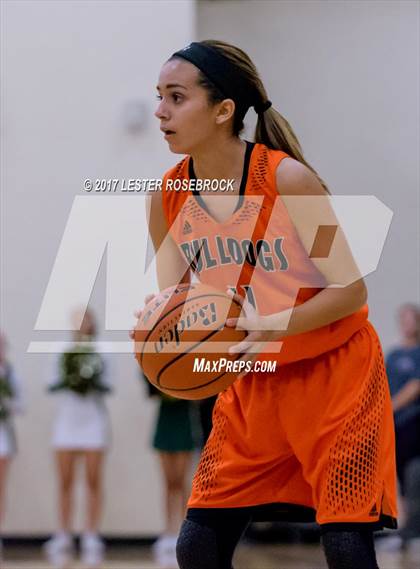 Thumbnail 1 in Orange Grove vs. Crystal City (UIL 4A Regional Quarterfinal Playoffs) photogallery.