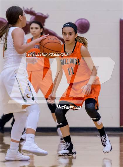 Thumbnail 1 in Orange Grove vs. Crystal City (UIL 4A Regional Quarterfinal Playoffs) photogallery.