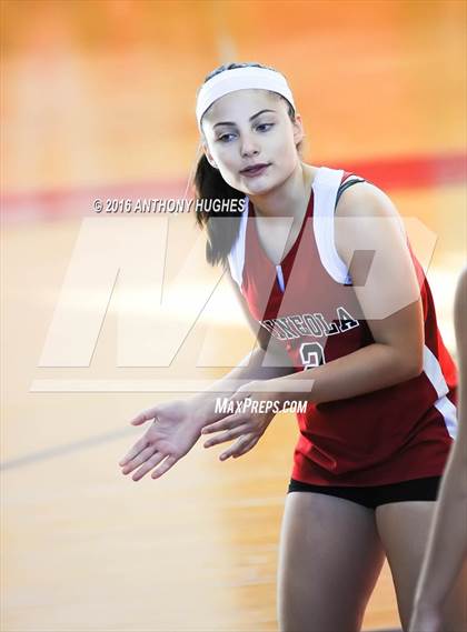 Thumbnail 2 in Mineola vs Manhasset (Mineola Volleyball Tournament) photogallery.