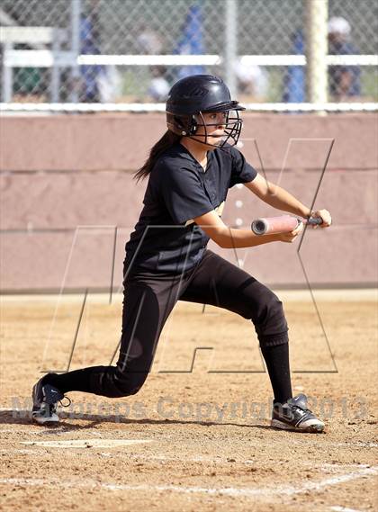 Thumbnail 2 in Frazier Mountain vs Foothill (Mira Monte Invitational) photogallery.