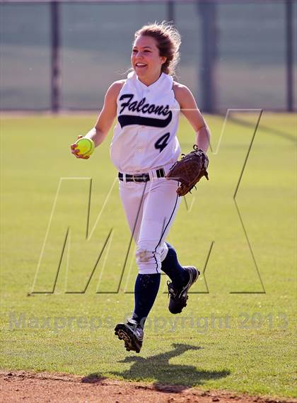 Thumbnail 3 in Frazier Mountain vs Foothill (Mira Monte Invitational) photogallery.