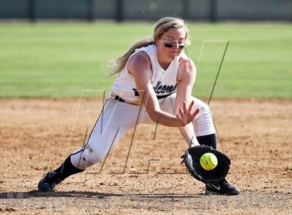 Thumbnail 3 in Frazier Mountain vs Foothill (Mira Monte Invitational) photogallery.