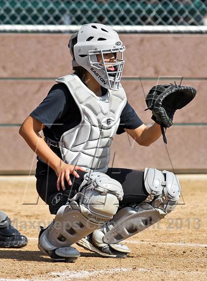 Thumbnail 2 in Frazier Mountain vs Foothill (Mira Monte Invitational) photogallery.