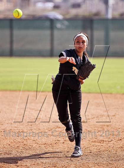 Thumbnail 2 in Frazier Mountain vs Foothill (Mira Monte Invitational) photogallery.