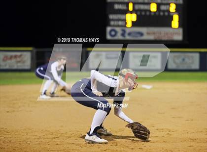 Thumbnail 2 in Huntington @ North DeSoto photogallery.