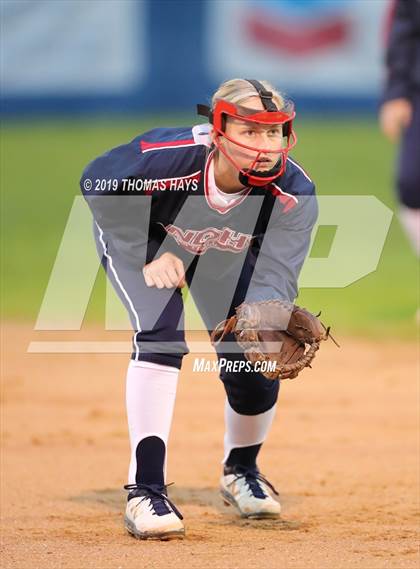 Thumbnail 2 in Huntington @ North DeSoto photogallery.