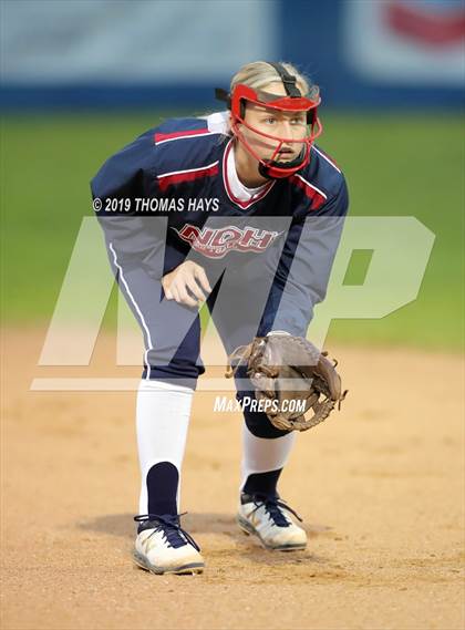 Thumbnail 2 in Huntington @ North DeSoto photogallery.