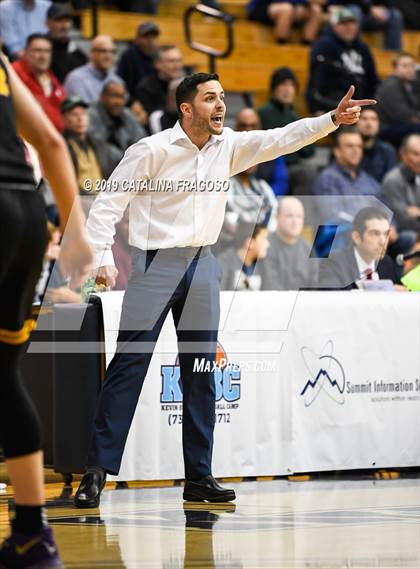 Thumbnail 3 in St. Thomas More vs Montverde Prep (Metro Classic) photogallery.